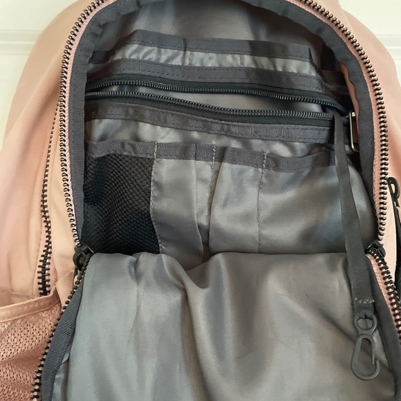 the north face borealis backpack pink - Picture 5 of 7